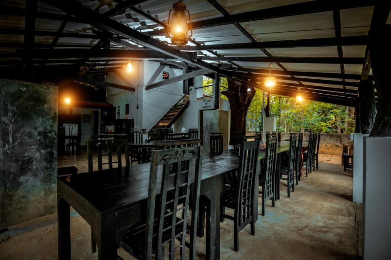 Hotel Sigiriya Kele Екстер'єр фото