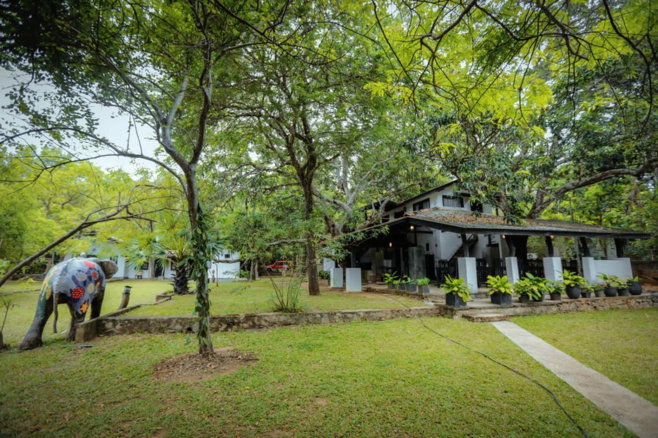 Hotel Sigiriya Kele Екстер'єр фото