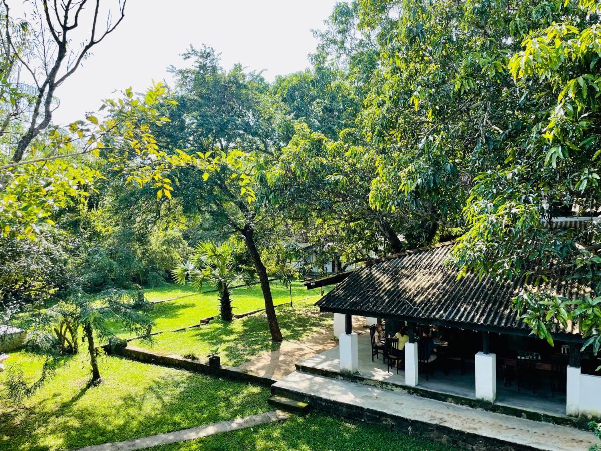 Hotel Sigiriya Kele Екстер'єр фото