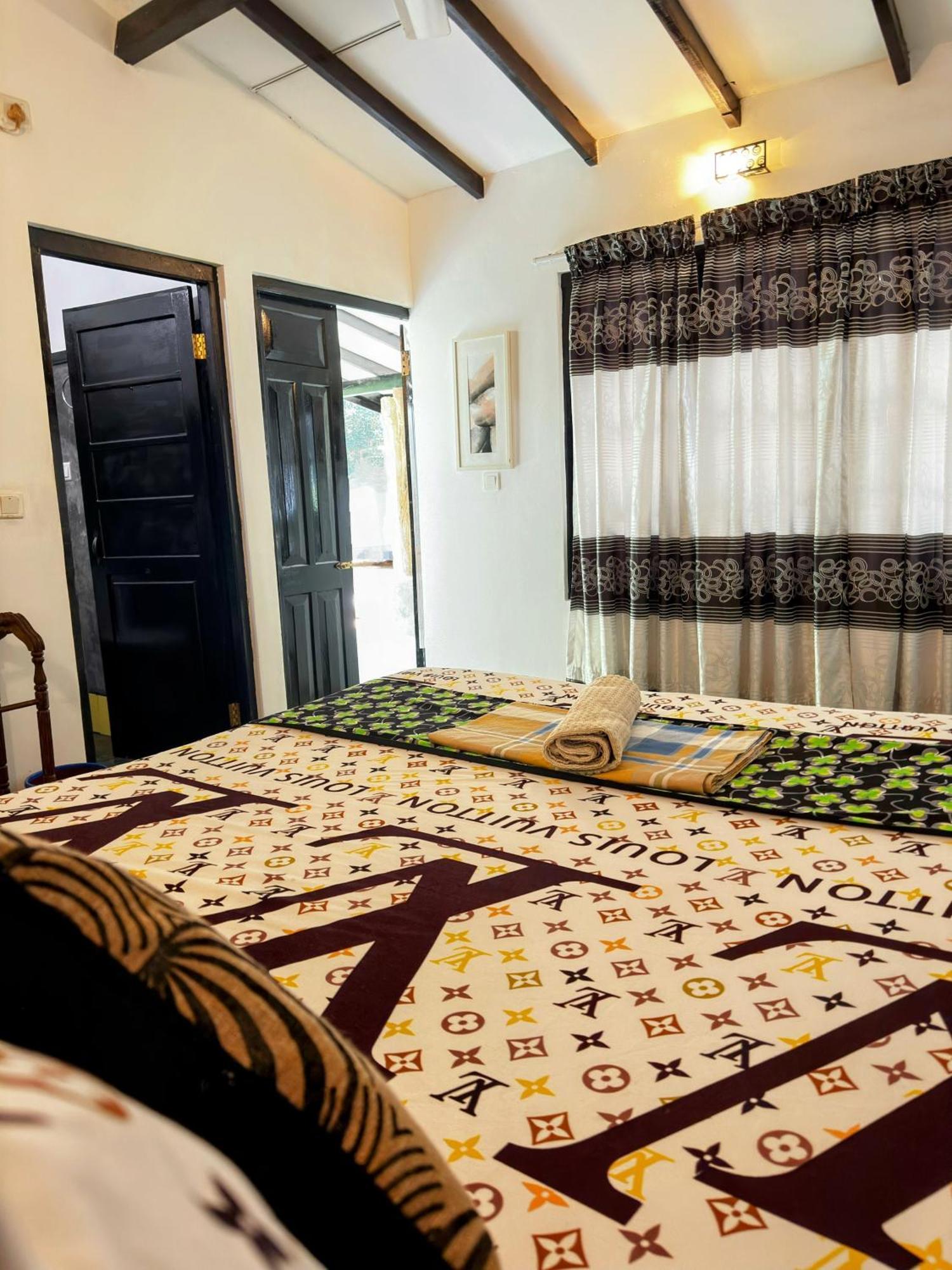 Hotel Sigiriya Kele Екстер'єр фото