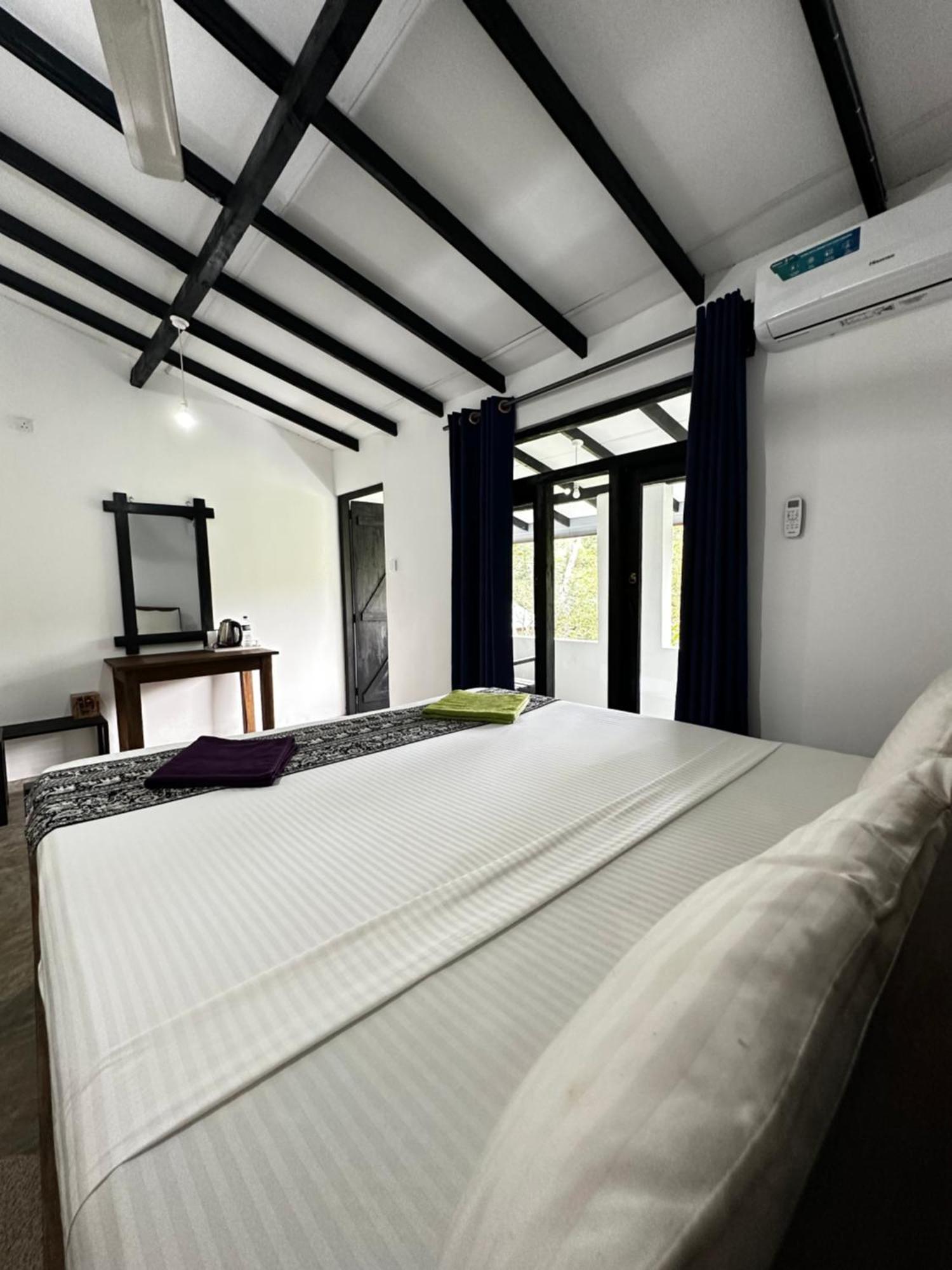 Hotel Sigiriya Kele Екстер'єр фото